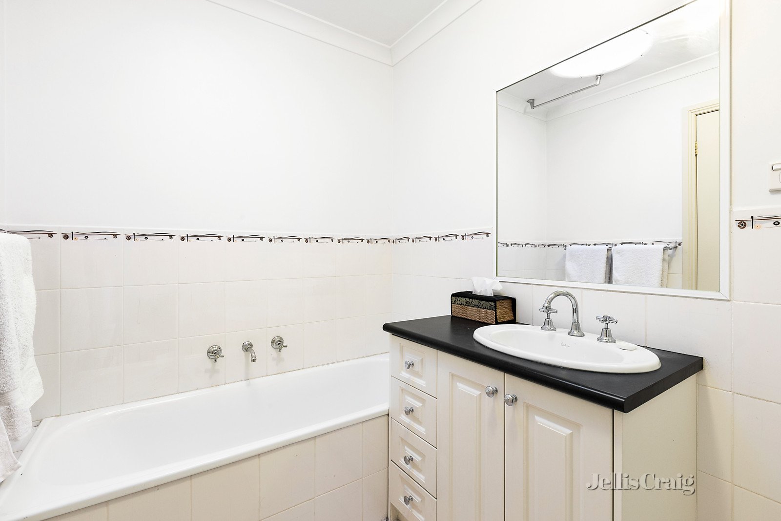 103 Porter Road, Heidelberg Heights image 7