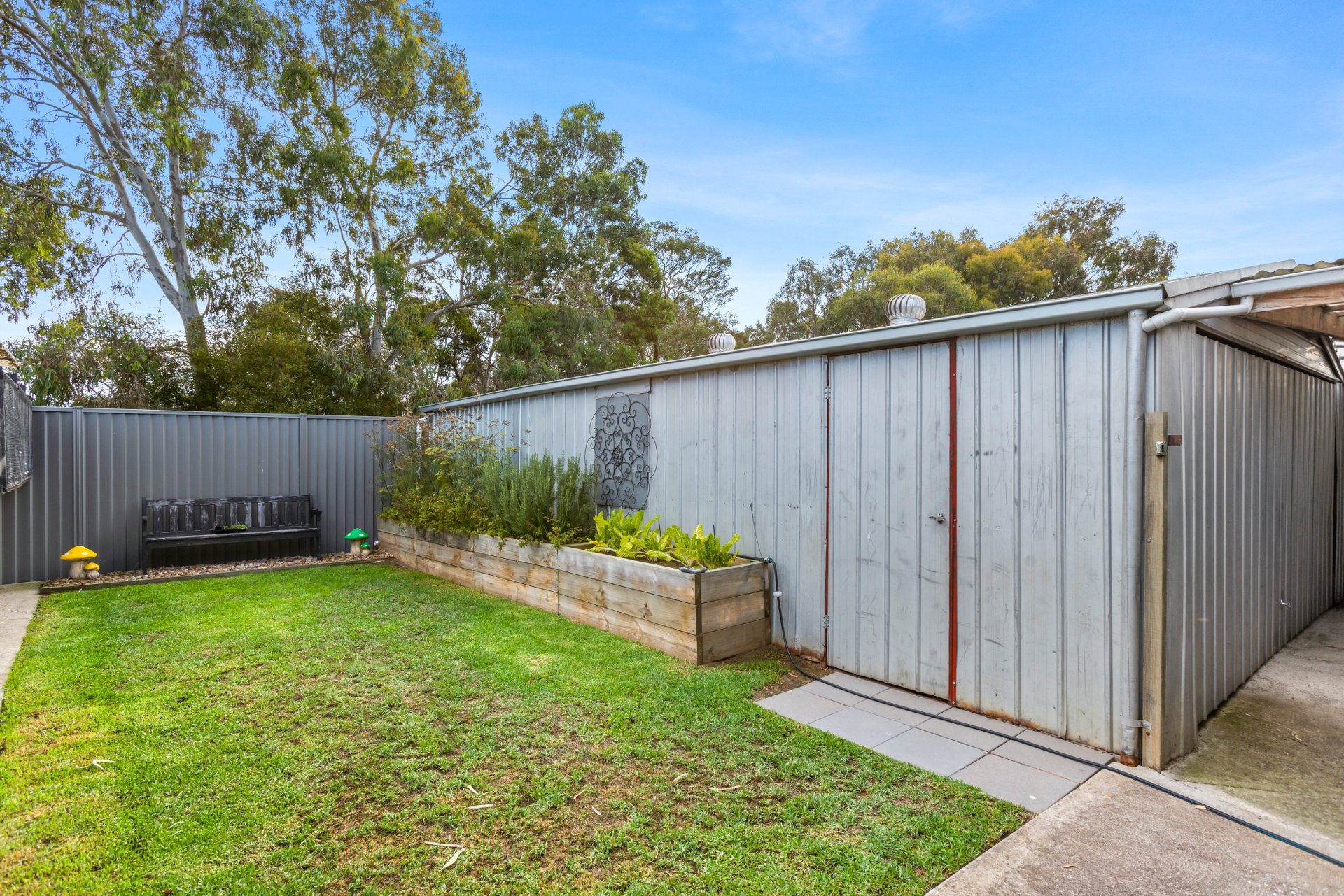 103 Solar Drive, Whittington image 8
