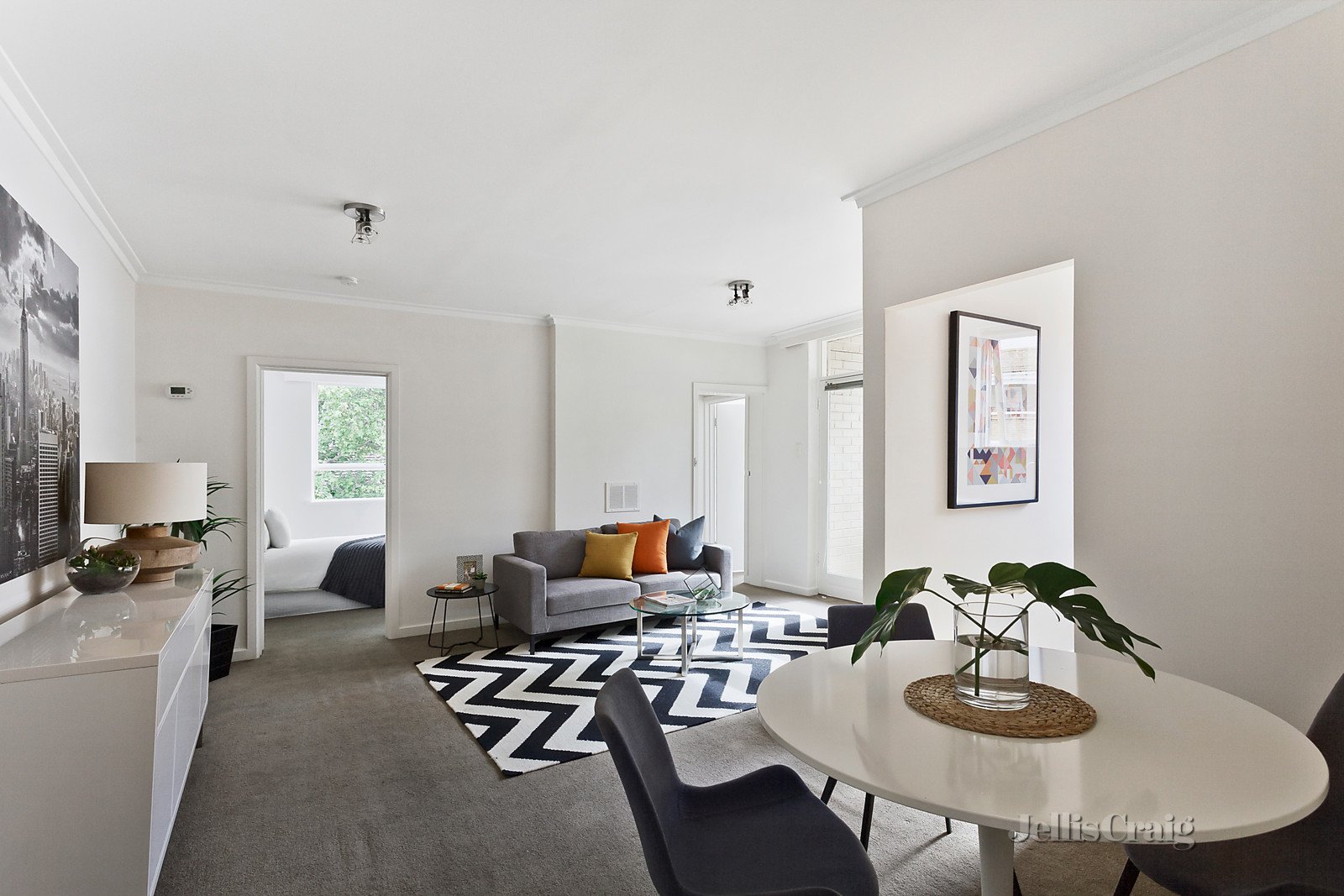 10/30 Mona Place, South Yarra image 4