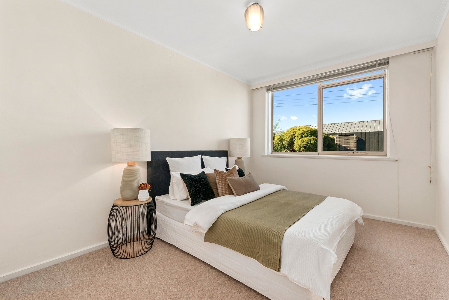 Property Gallery Thumbnail 4