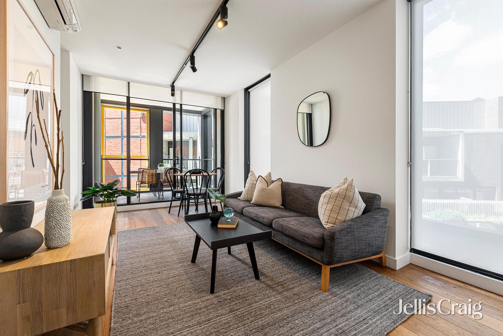 103/10 Trenerry Crescent, Abbotsford image 1