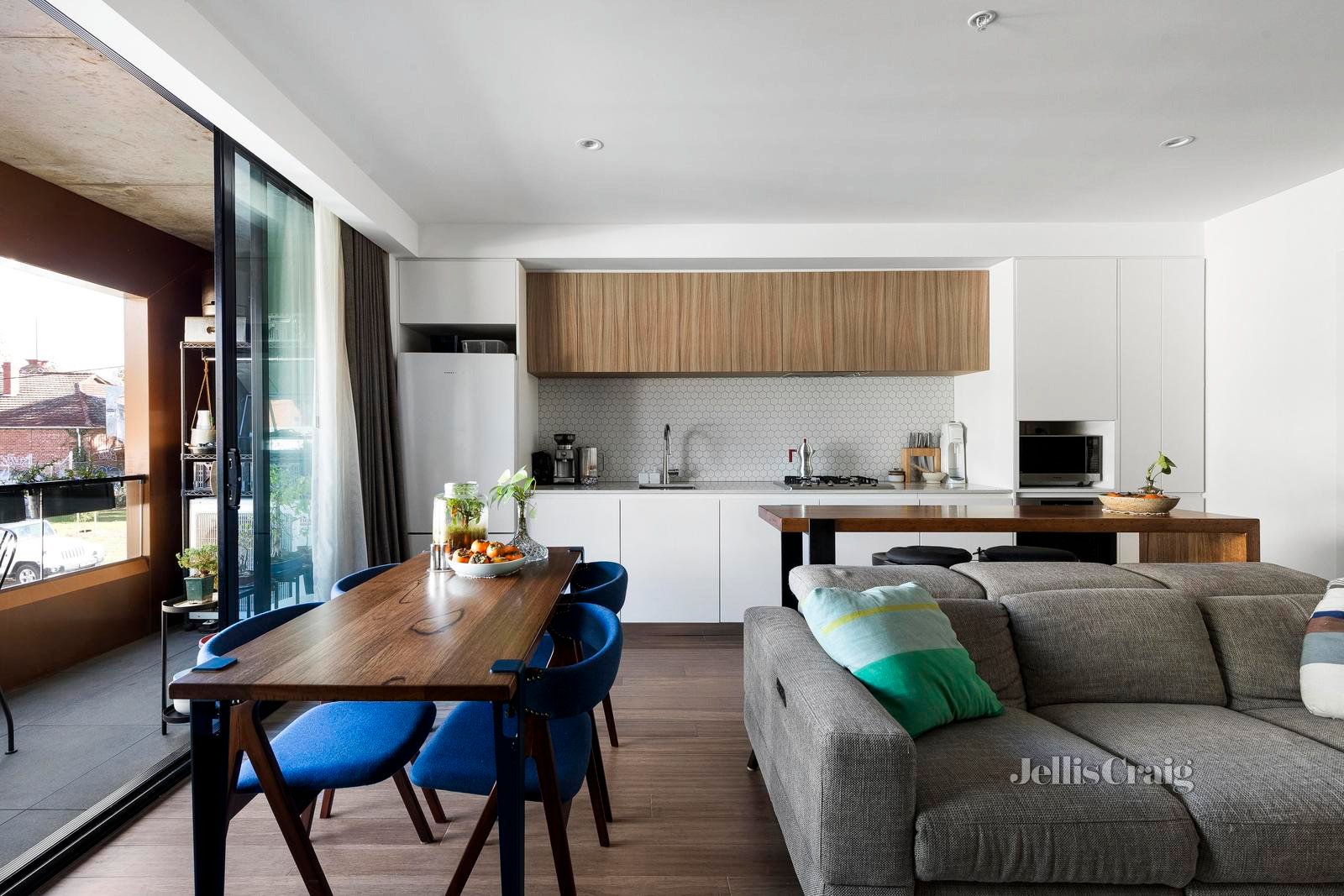 103/118 Vere Street, Abbotsford image 2