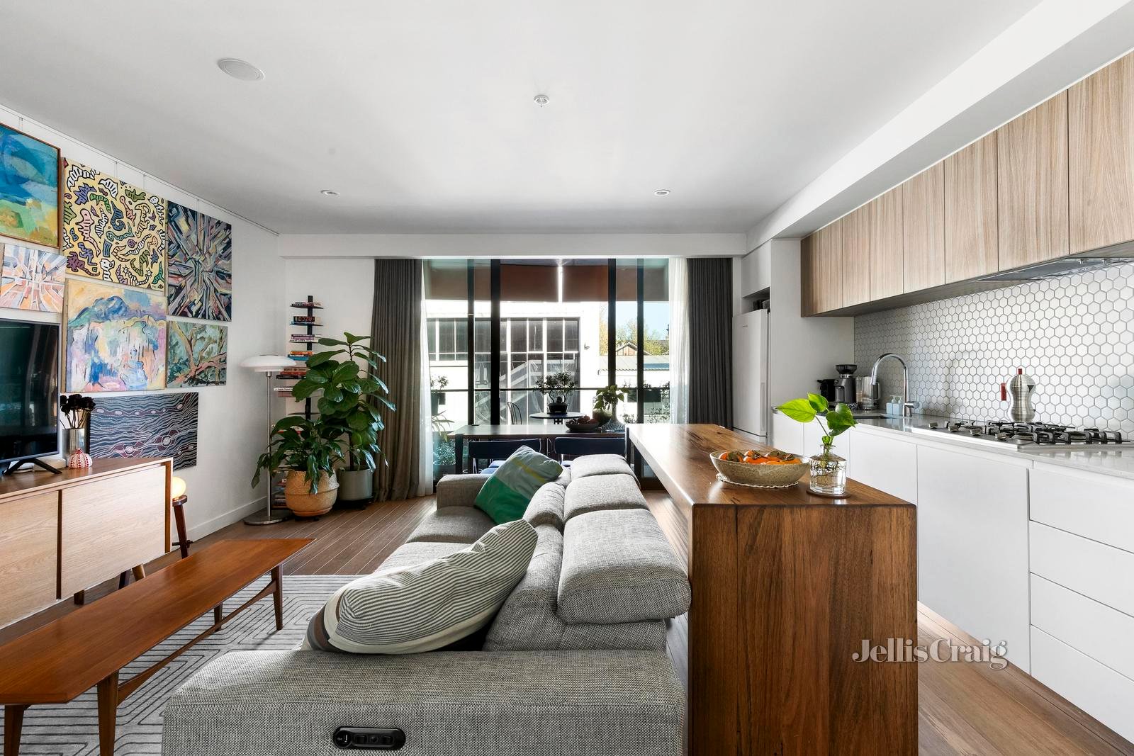 103/118 Vere Street, Abbotsford image 5