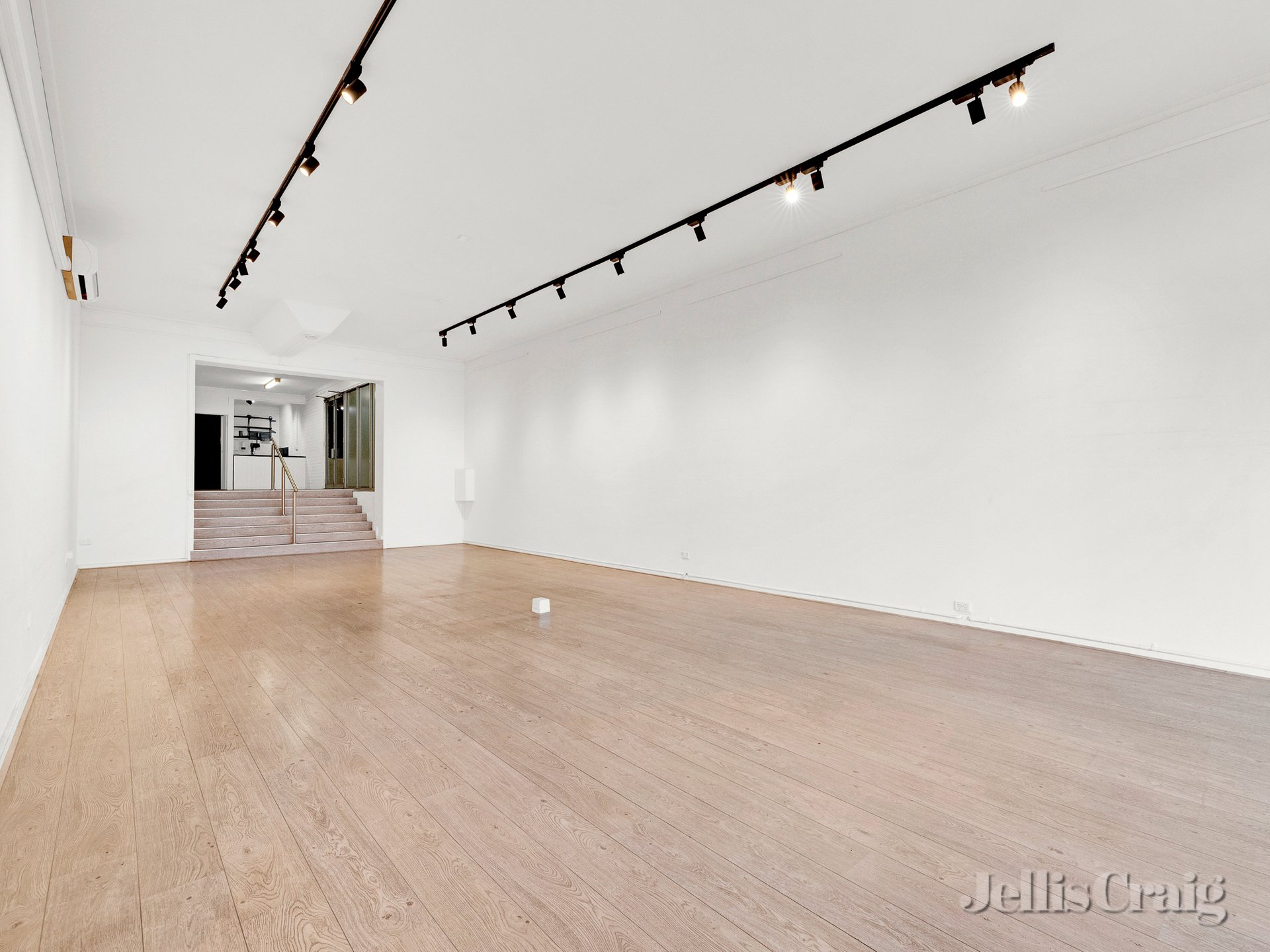 1032 Main Road, Eltham image 2