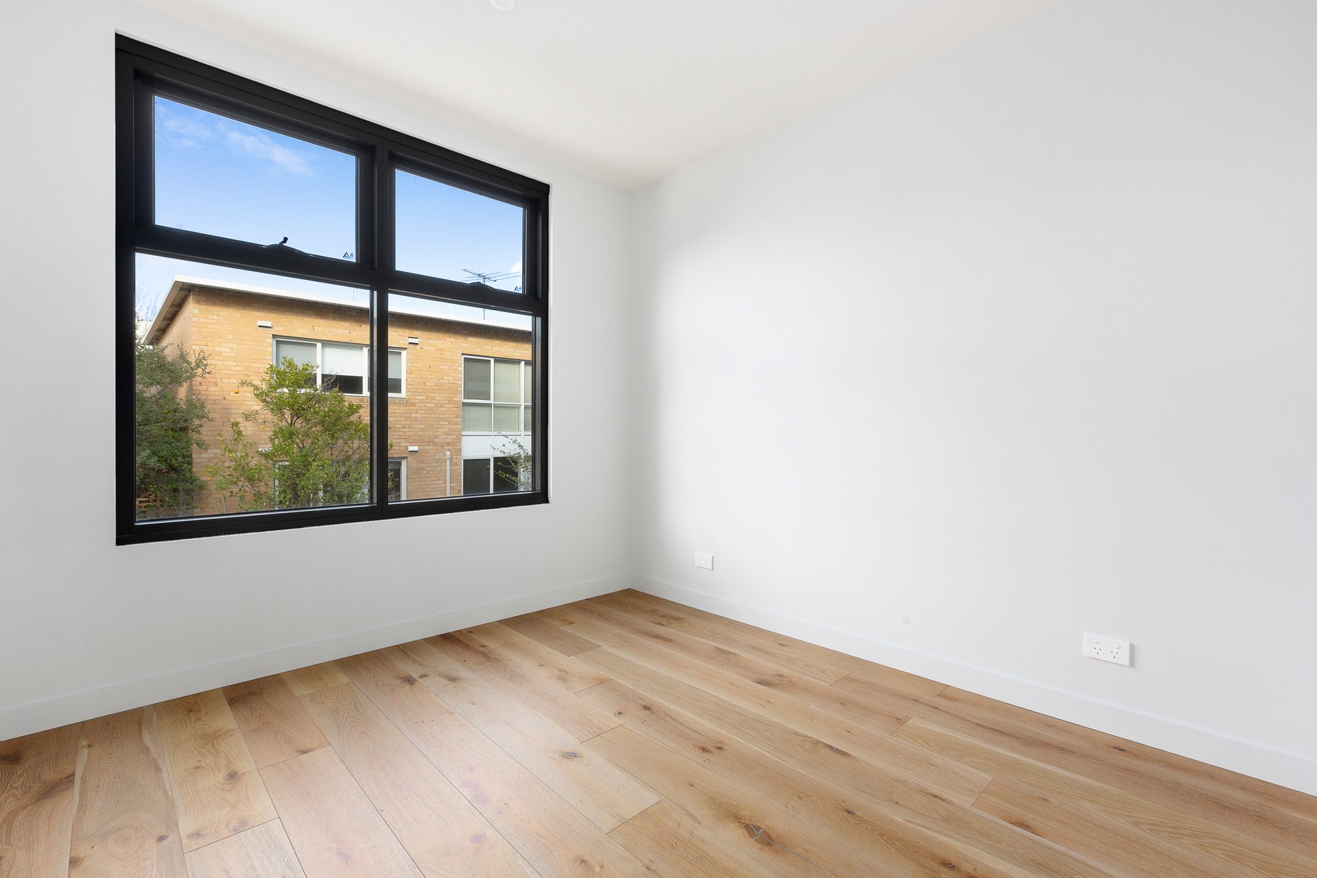 103/23 Bent Street, Bentleigh image 4