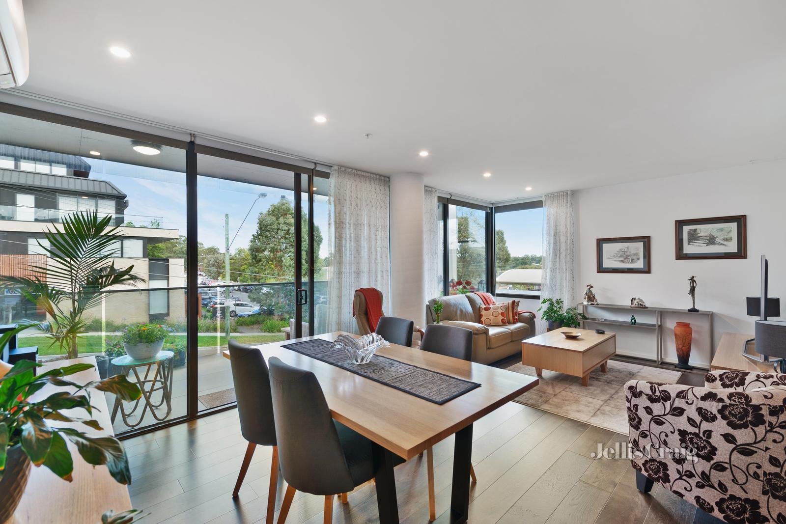 103/25 Pryor Street, Eltham image 1