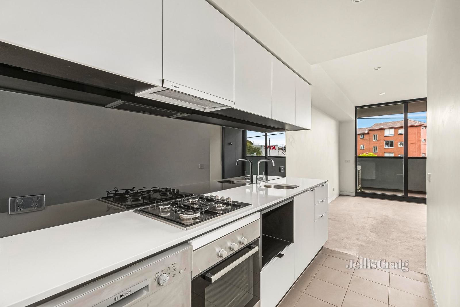 103/255 Racecourse Road, Kensington image 1