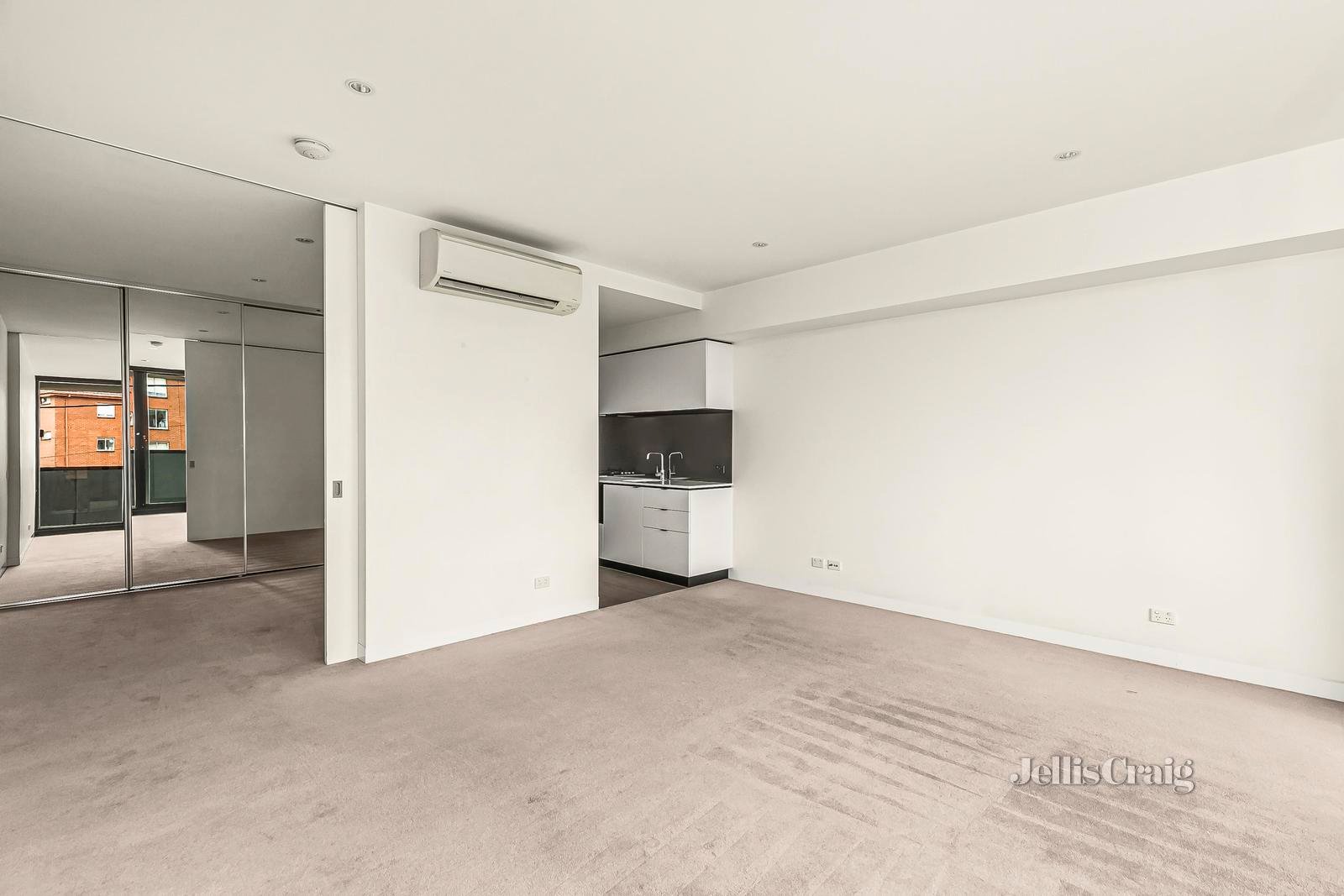 103/255 Racecourse Road, Kensington image 2