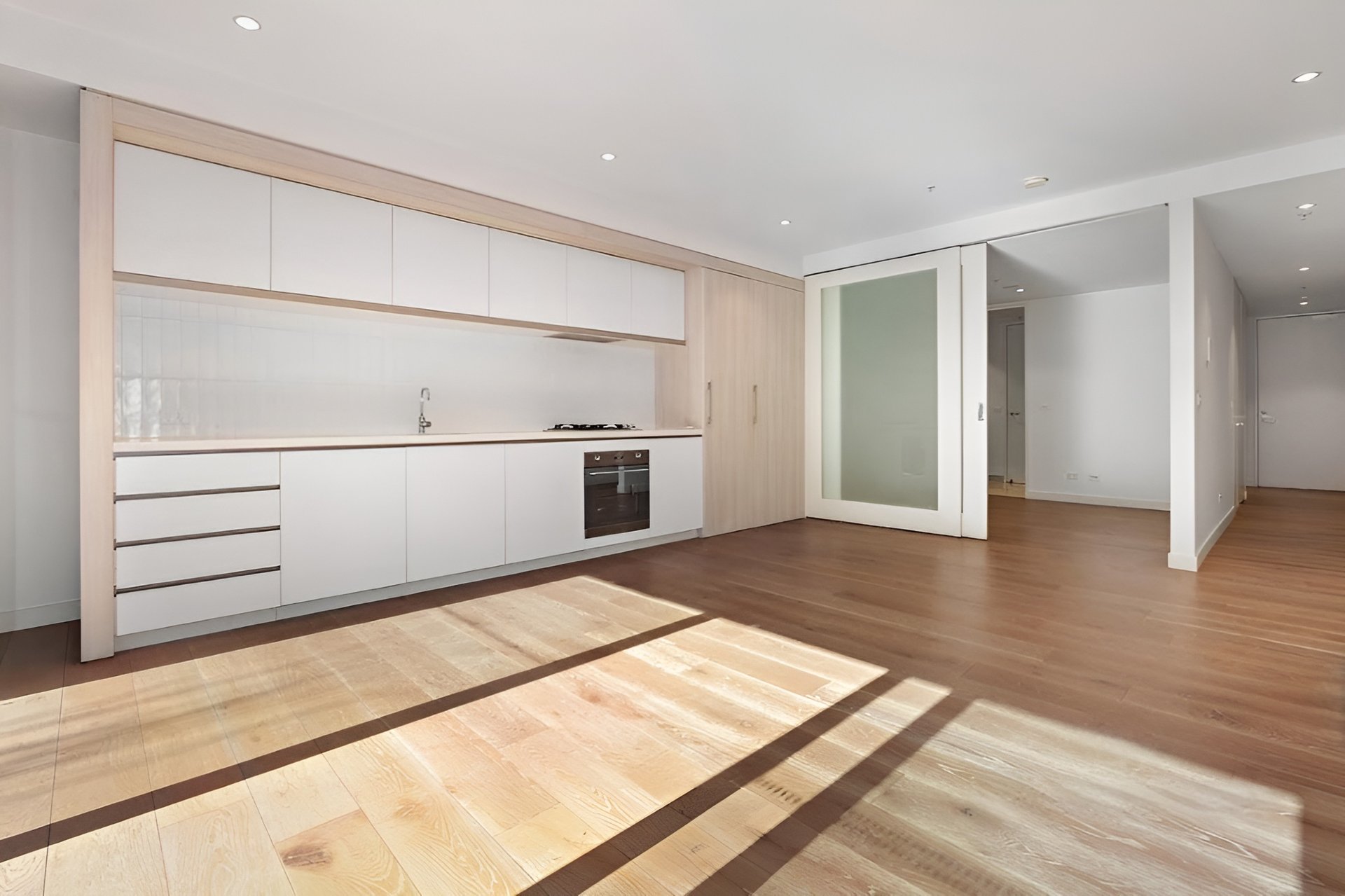 103/26 Leonard Crescent, Ascot Vale image 3