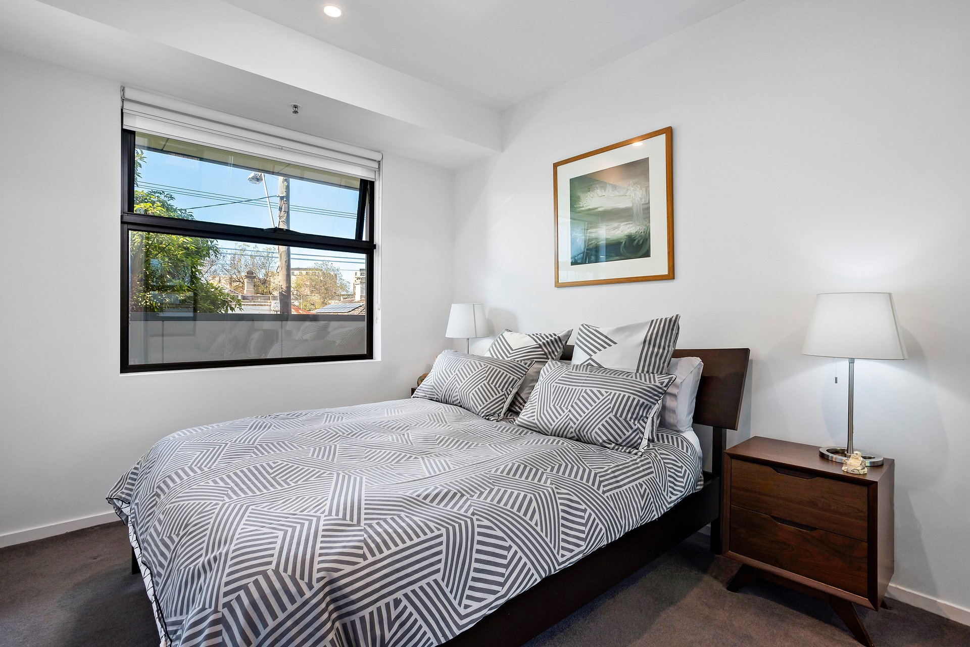 Property Gallery Thumbnail 8