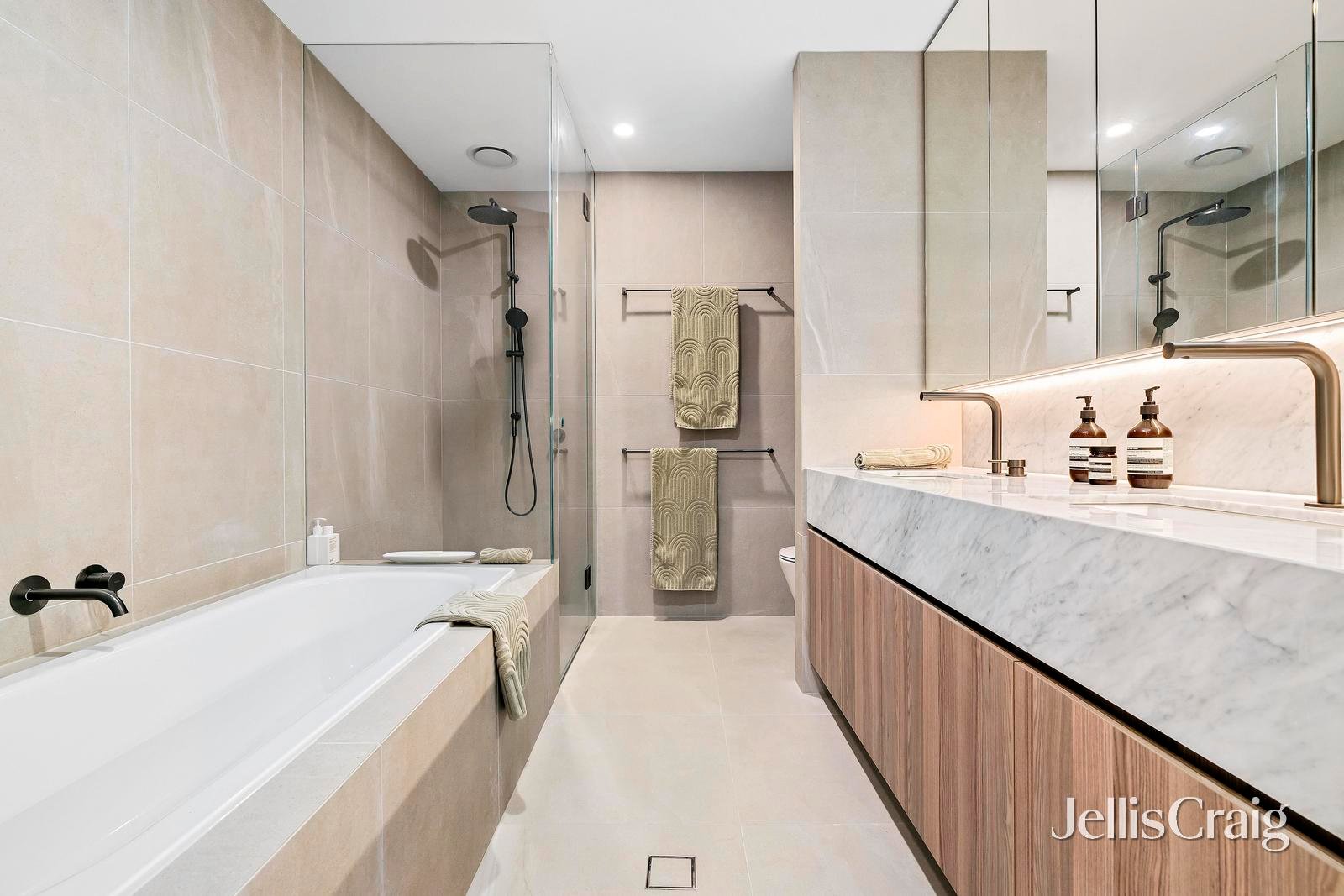103/3 Norfolk Road, Surrey Hills image 6