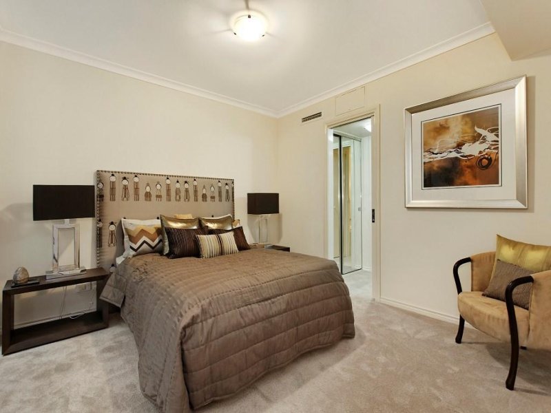 103/315 Beaconsfield Parade, St Kilda West image 6