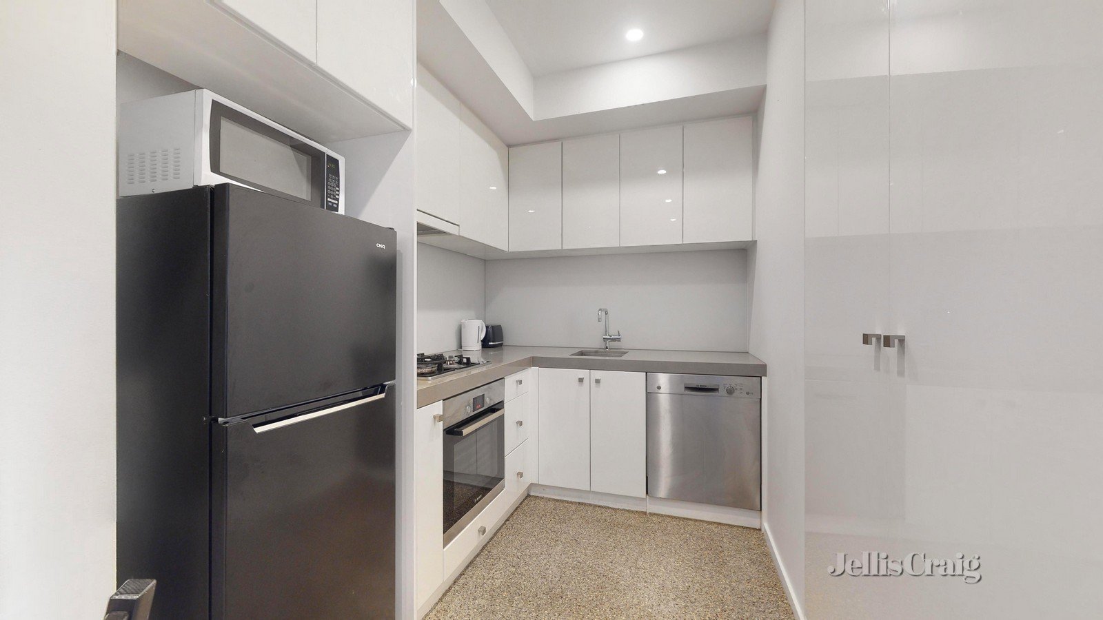 103/33 James Street, Windsor image 3