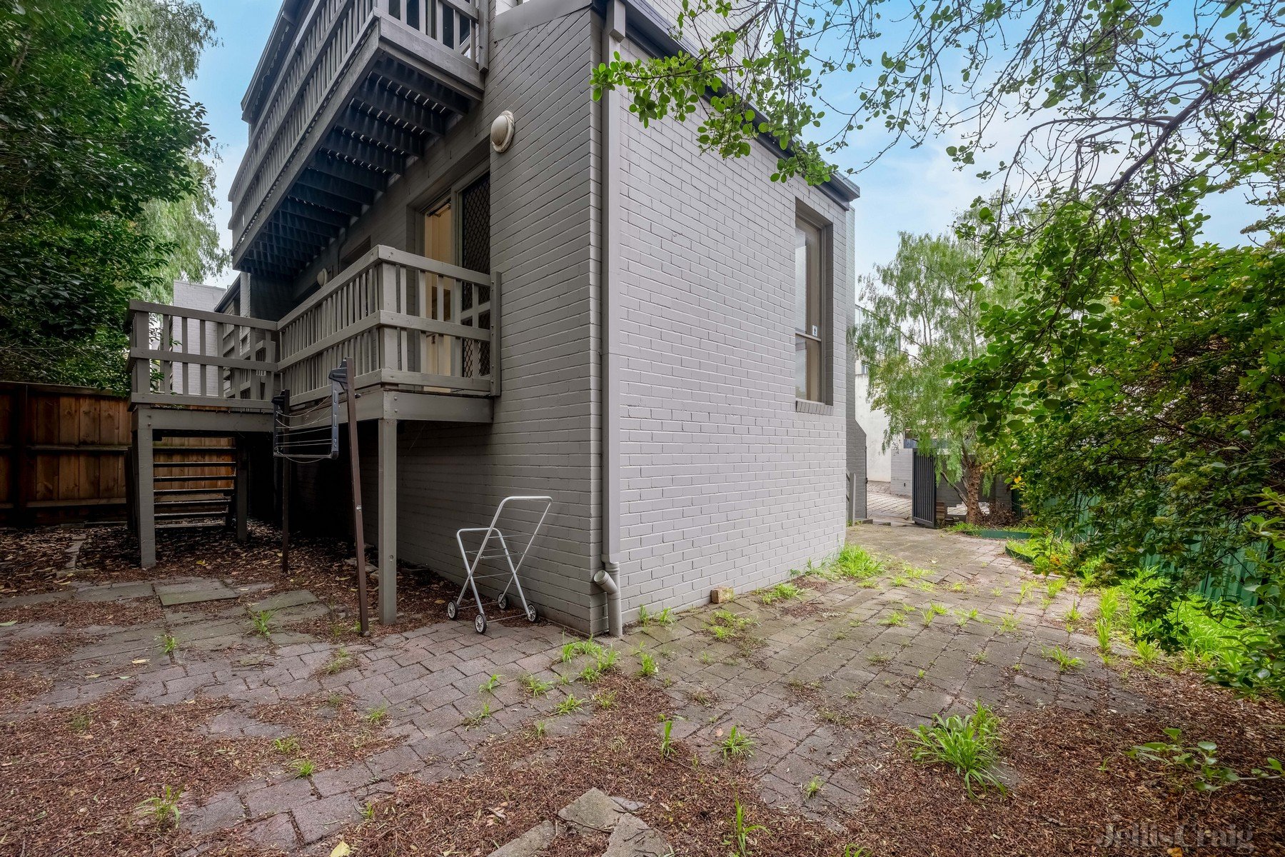 10/339 Flemington Road, North Melbourne image 8