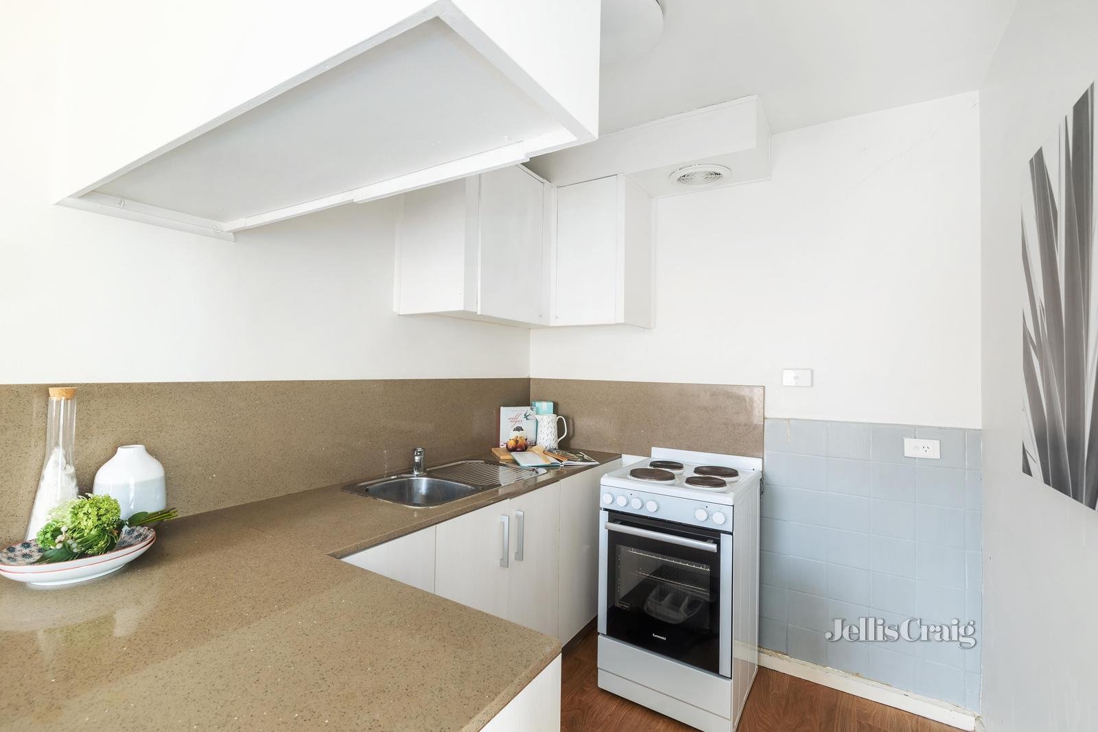 10/34 Elphin Grove, Hawthorn image 4