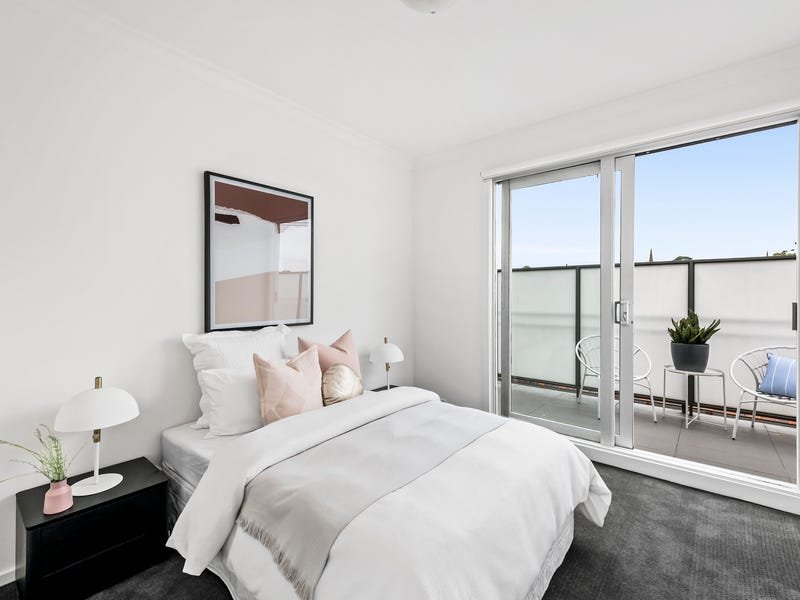 Property Gallery Thumbnail 8