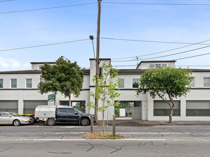 Property Gallery Thumbnail 9