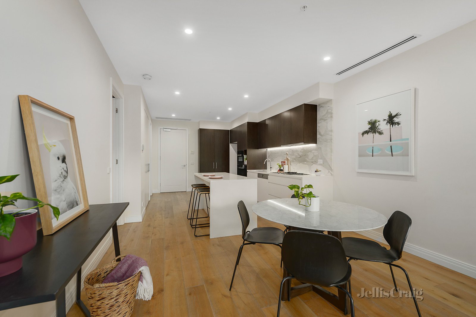 103/436 Burke Road, Camberwell image 2