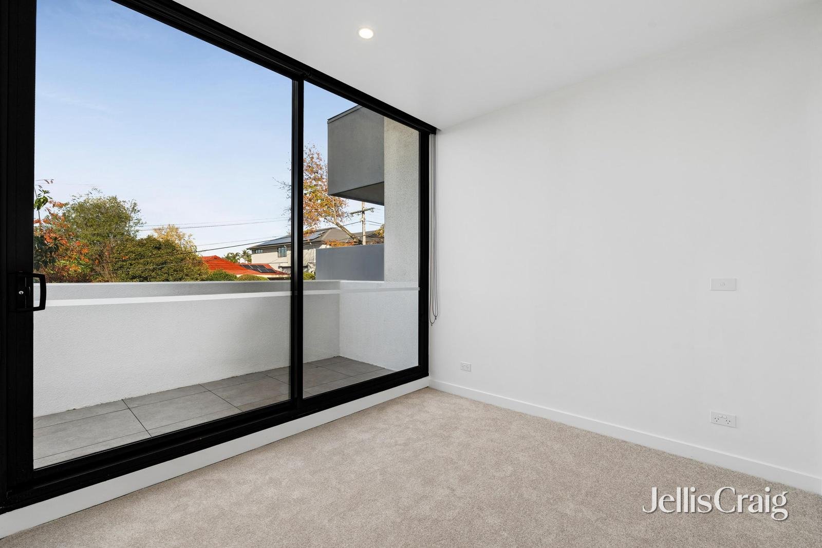 103/5 Hanke Road, Doncaster image 6