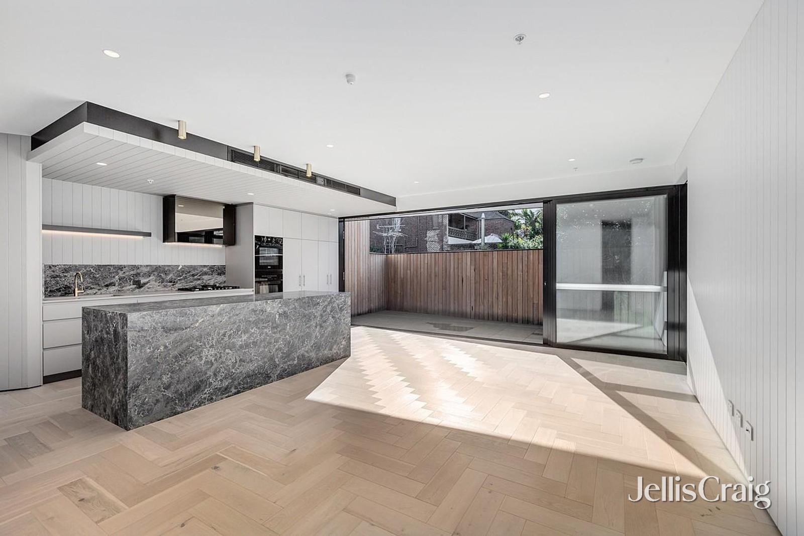 103/51 Auburn Road, Hawthorn image 2