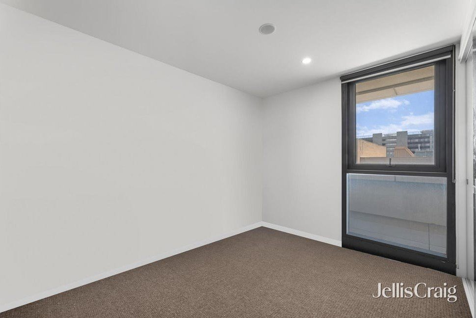 103/52-54 O'Sullivan Road, Glen&nbsp;Waverley image 3