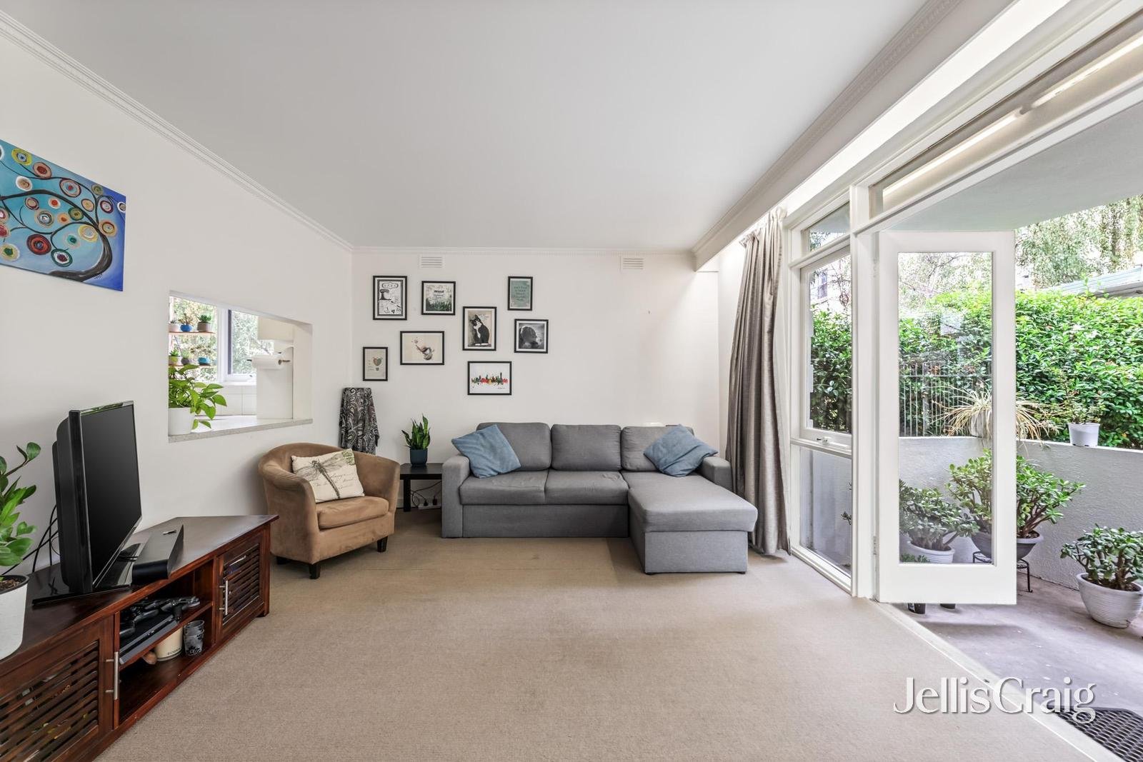10/36 Grange Road, Toorak image 2