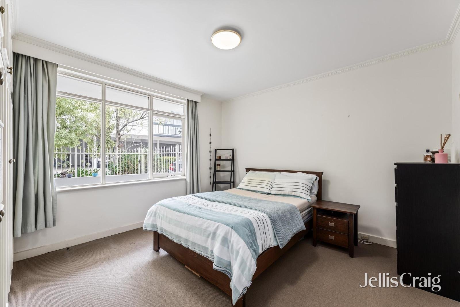 10/36 Grange Road, Toorak image 6