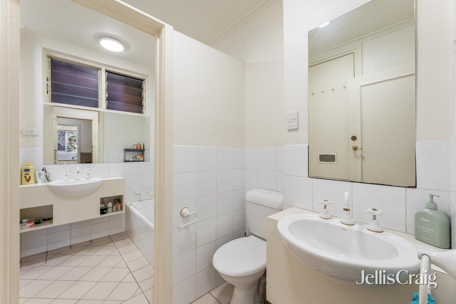 10/36 Grange Road, Toorak image 7