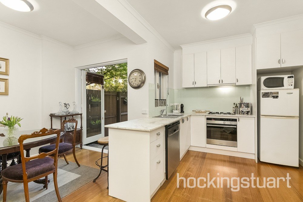 10/36 Lisson Grove, Hawthorn image 3