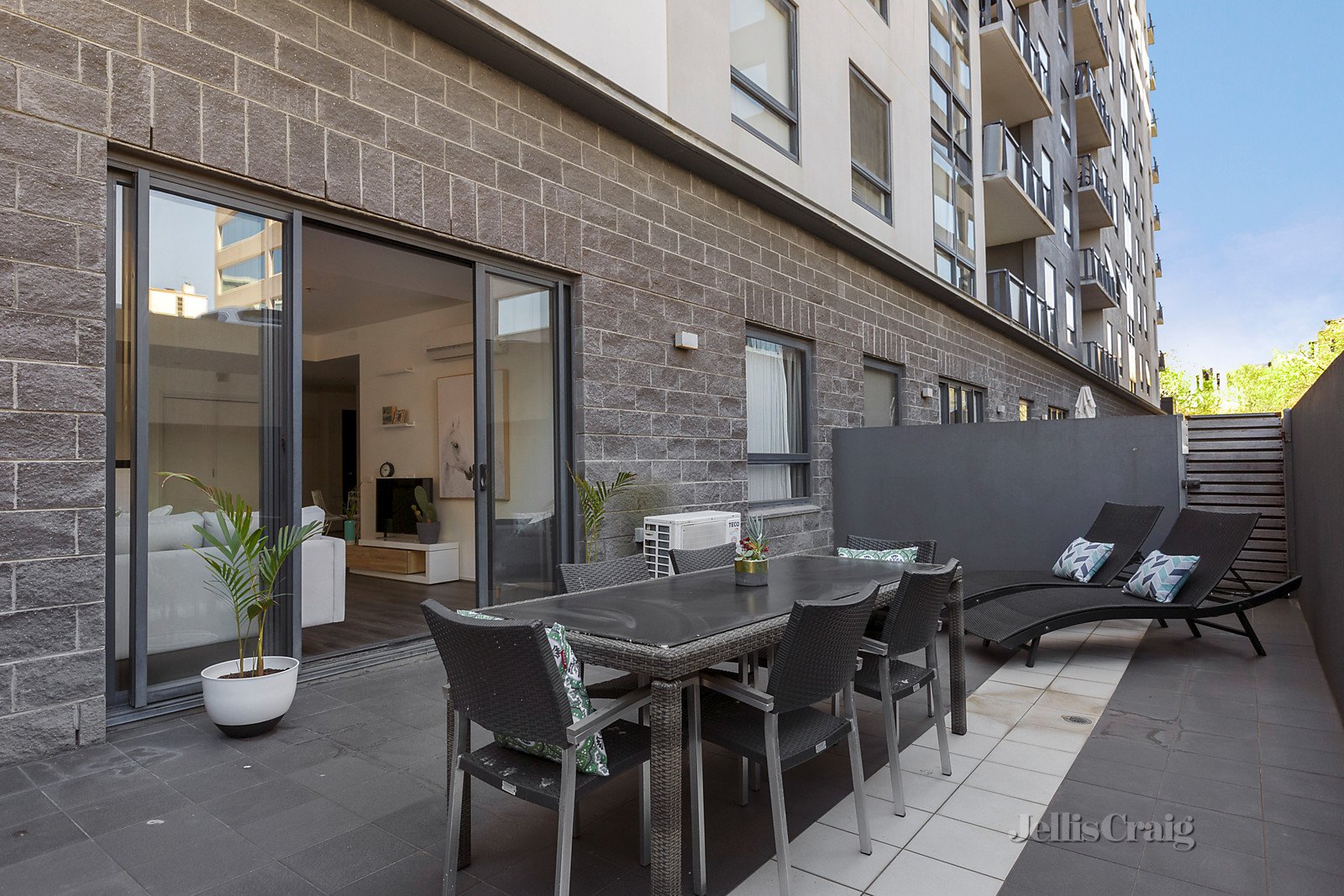 103/610 St Kilda Road, Melbourne image 2