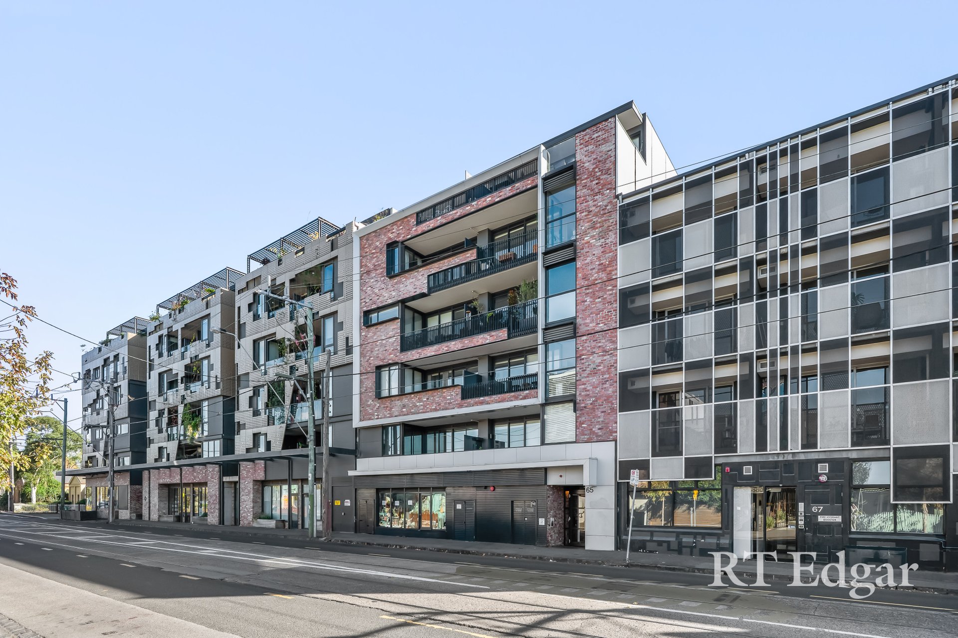 Property Gallery - Main Image