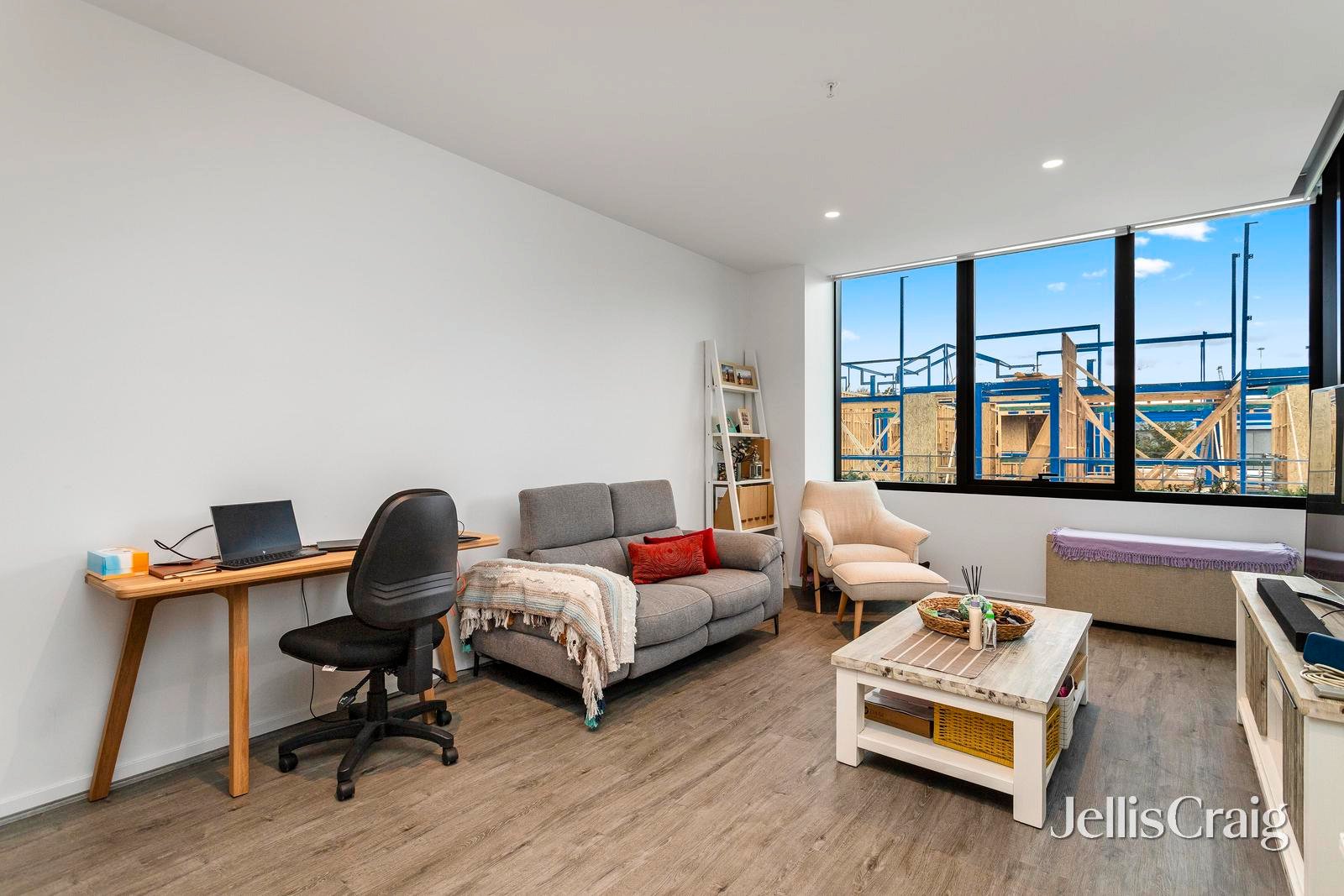 103/7 Windsor Terrace, Williamstown image 6