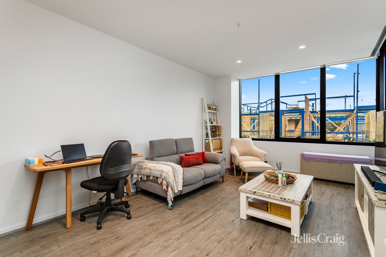 103/7 Windsor Terrace, Williamstown image 3