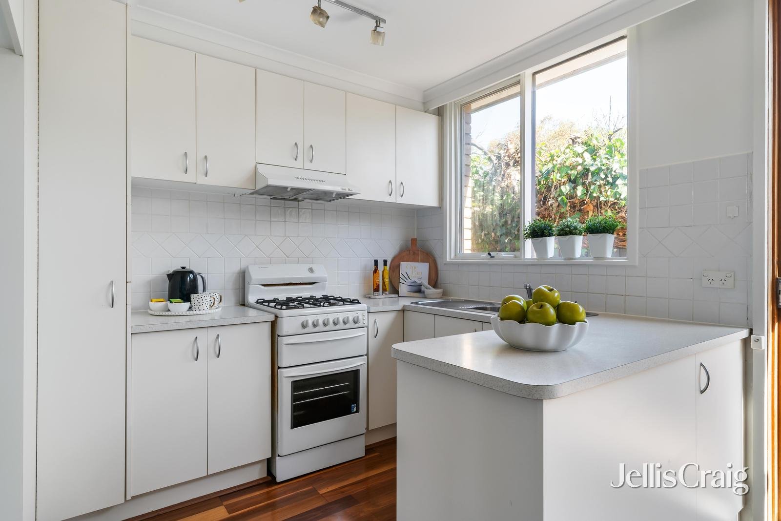 10/374 Auburn Road, Hawthorn image 4