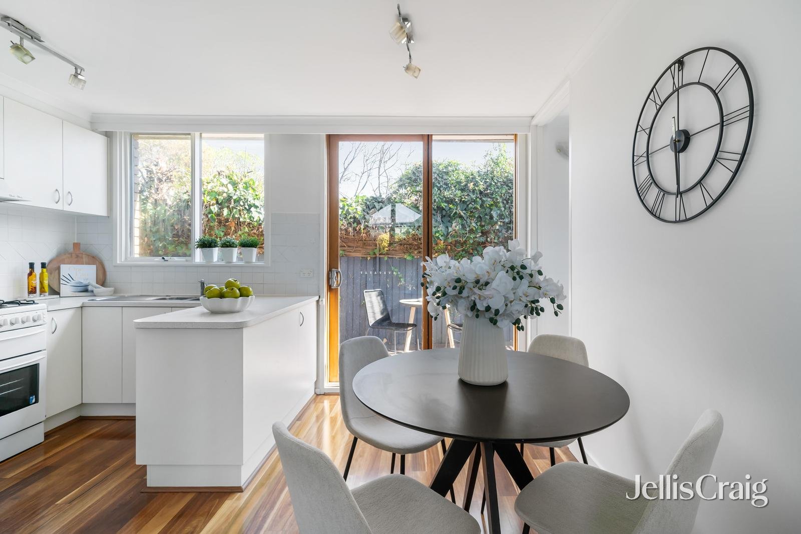 10/374 Auburn Road, Hawthorn image 8