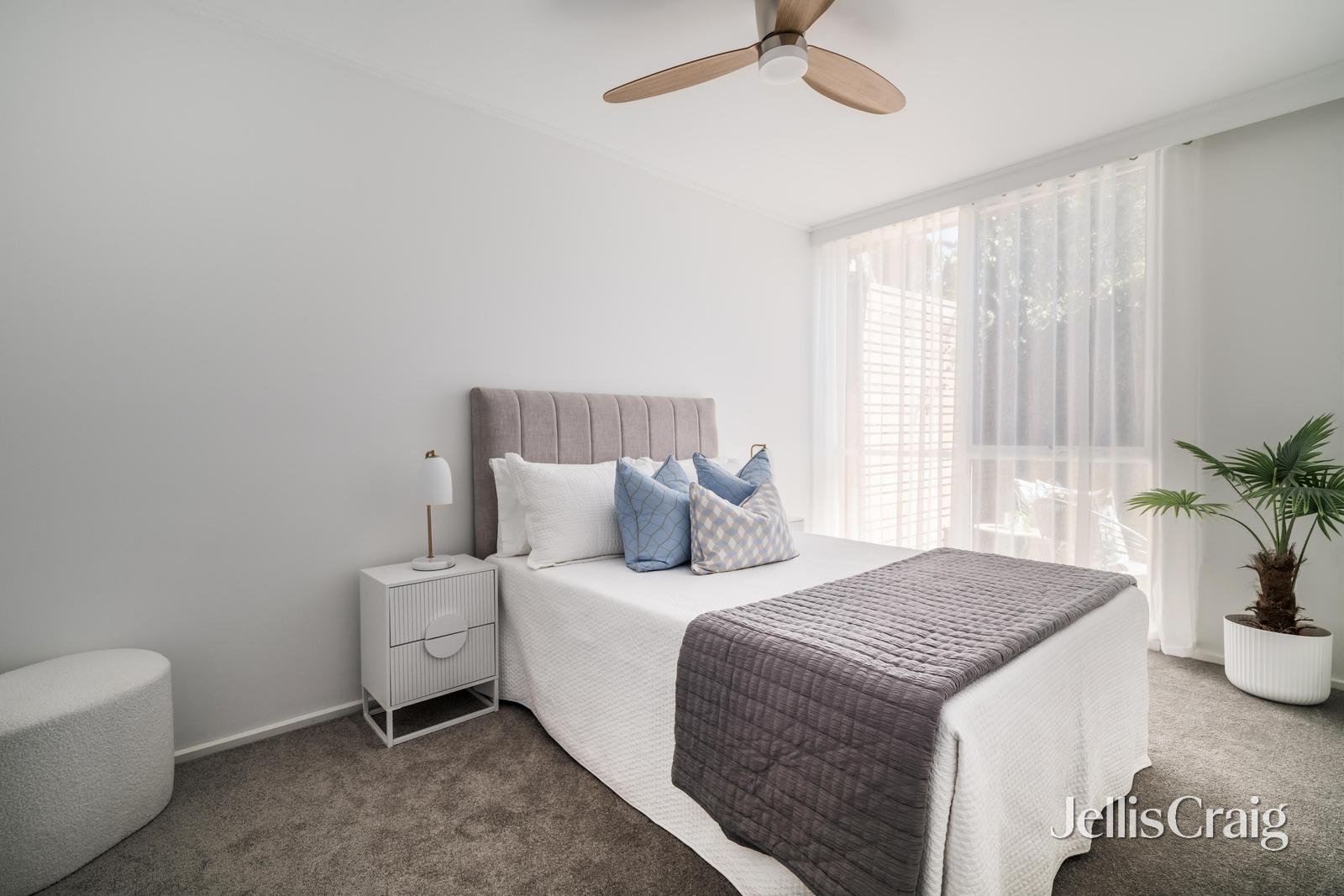 10/374 Auburn Road, Hawthorn image 9