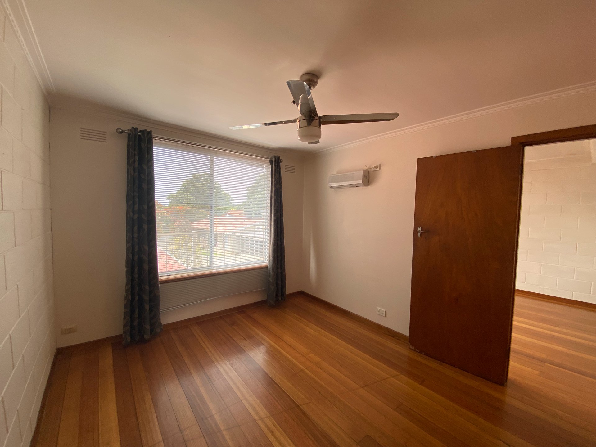 10/38-40 Pride Avenue, Hamlyn Heights image 8
