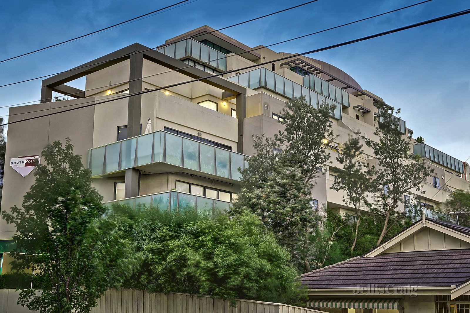 103/8 Clay Drive, Doncaster image 1
