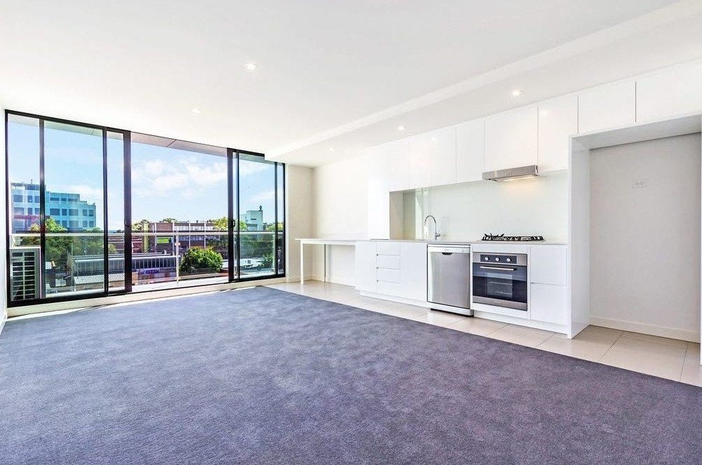 103/8 Ellingworth Parade, Box&nbsp;Hill image 2