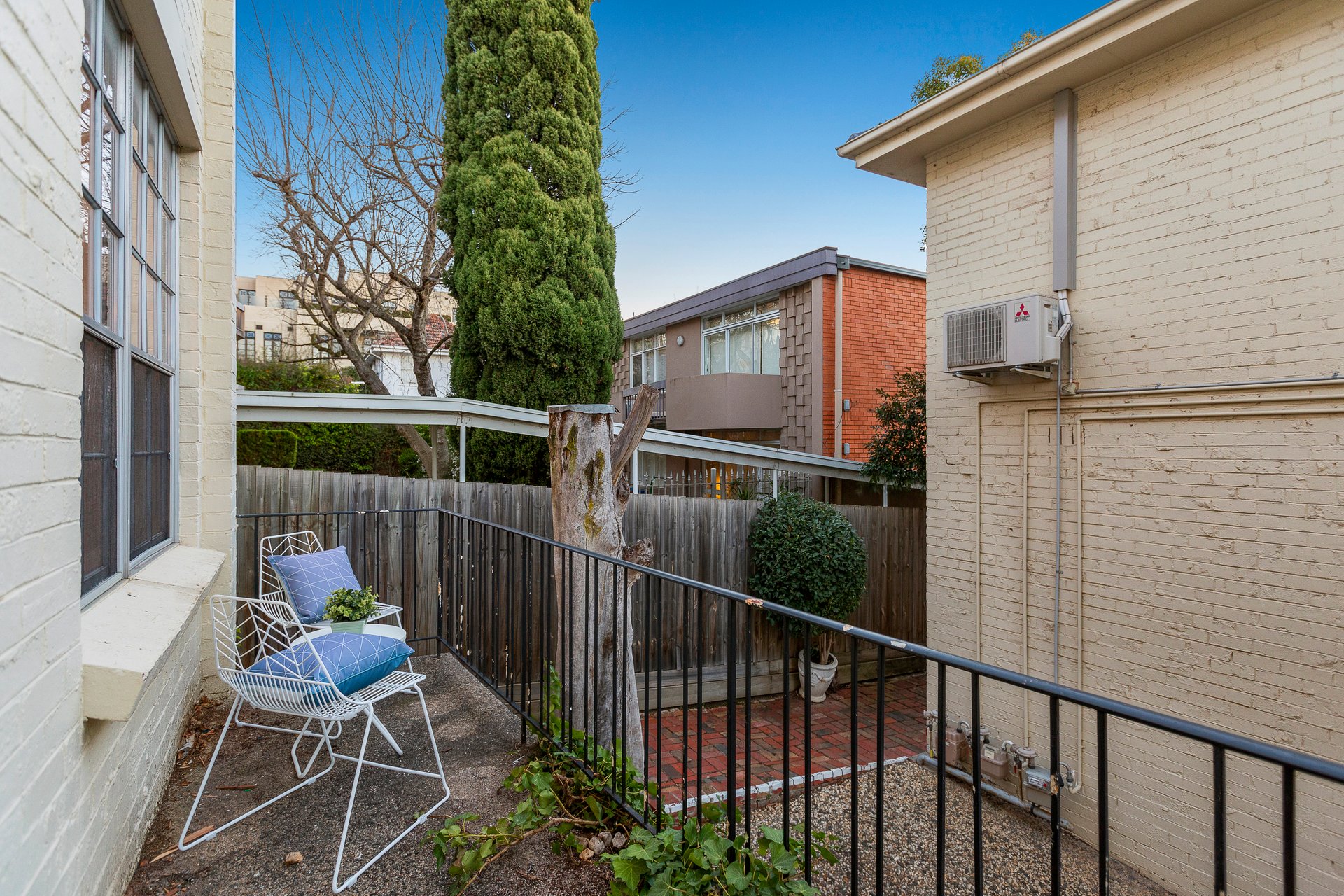 Property Gallery Thumbnail 7