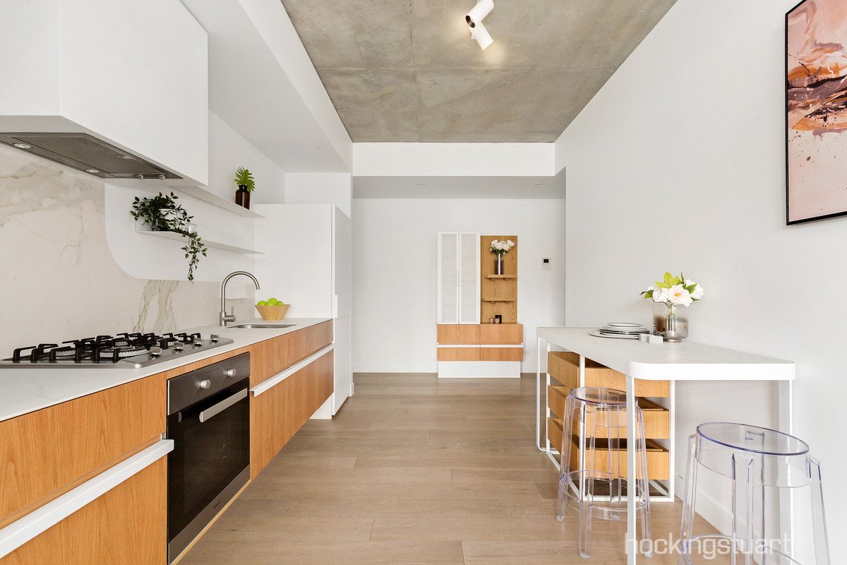 103/8 Luton Lane, Hawthorn image 2