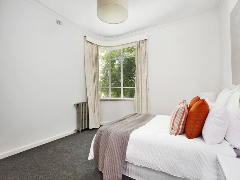 10/38 Mitford Street, Elwood image 4