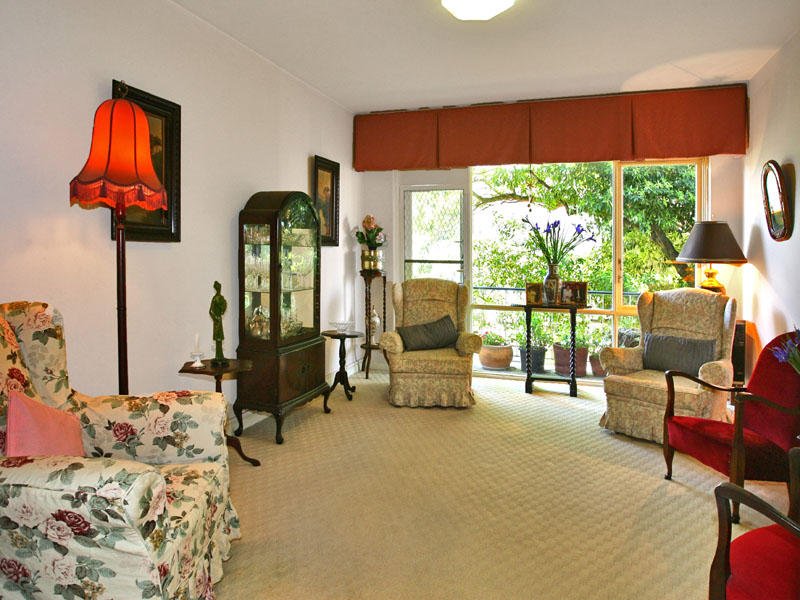 10/38 Scott Street, Elwood image 2