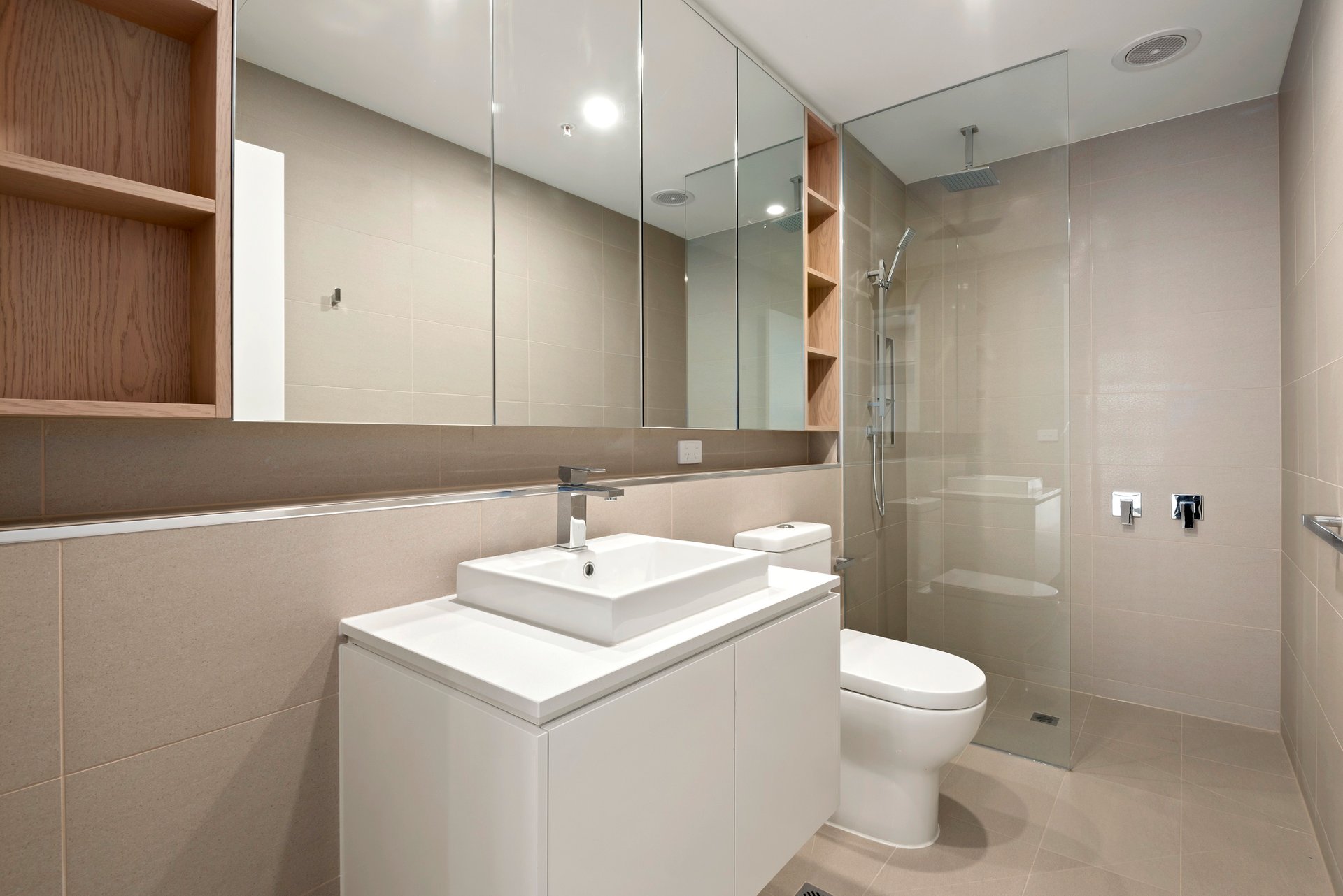 Property Gallery Thumbnail 5