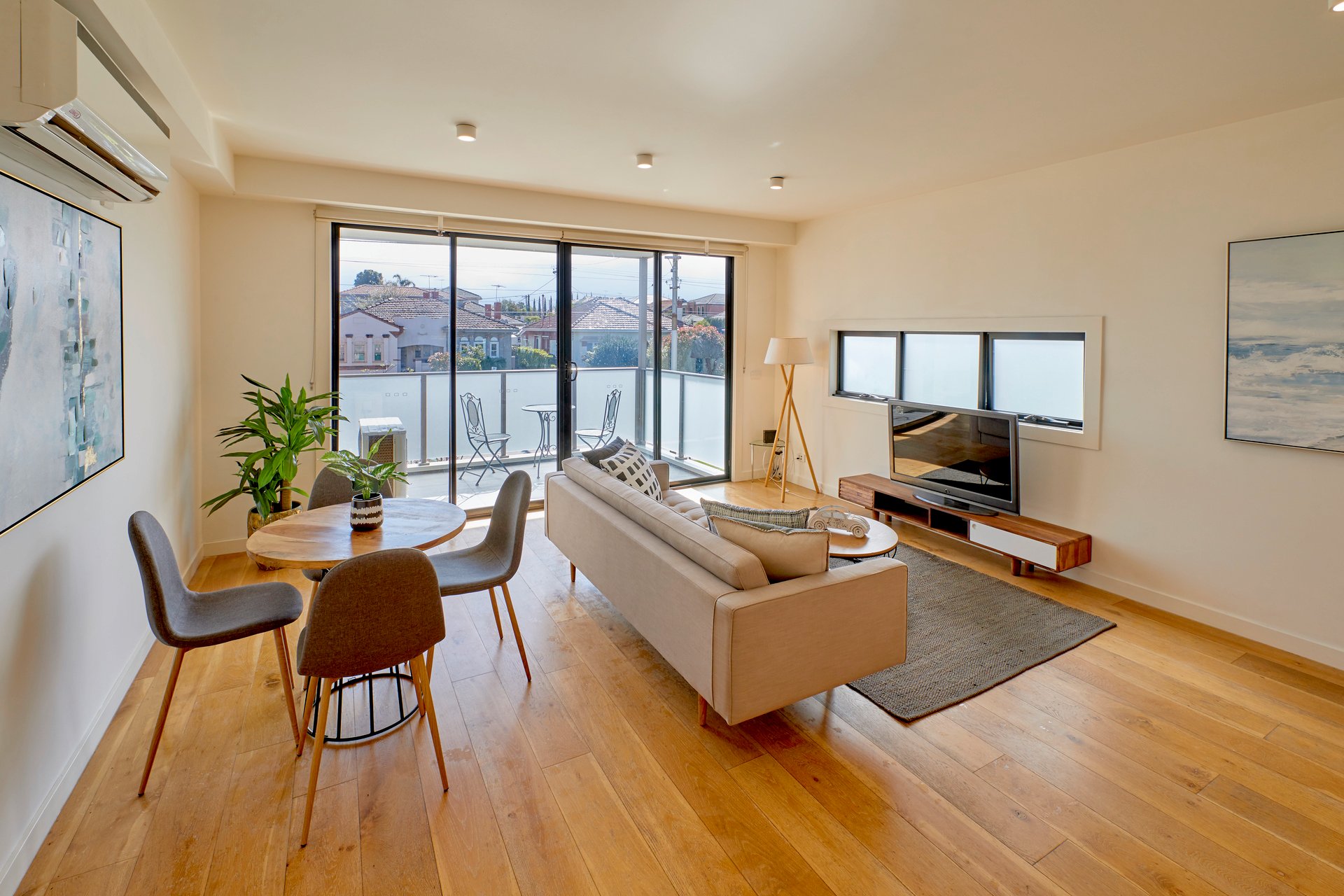 Property Gallery Thumbnail 2
