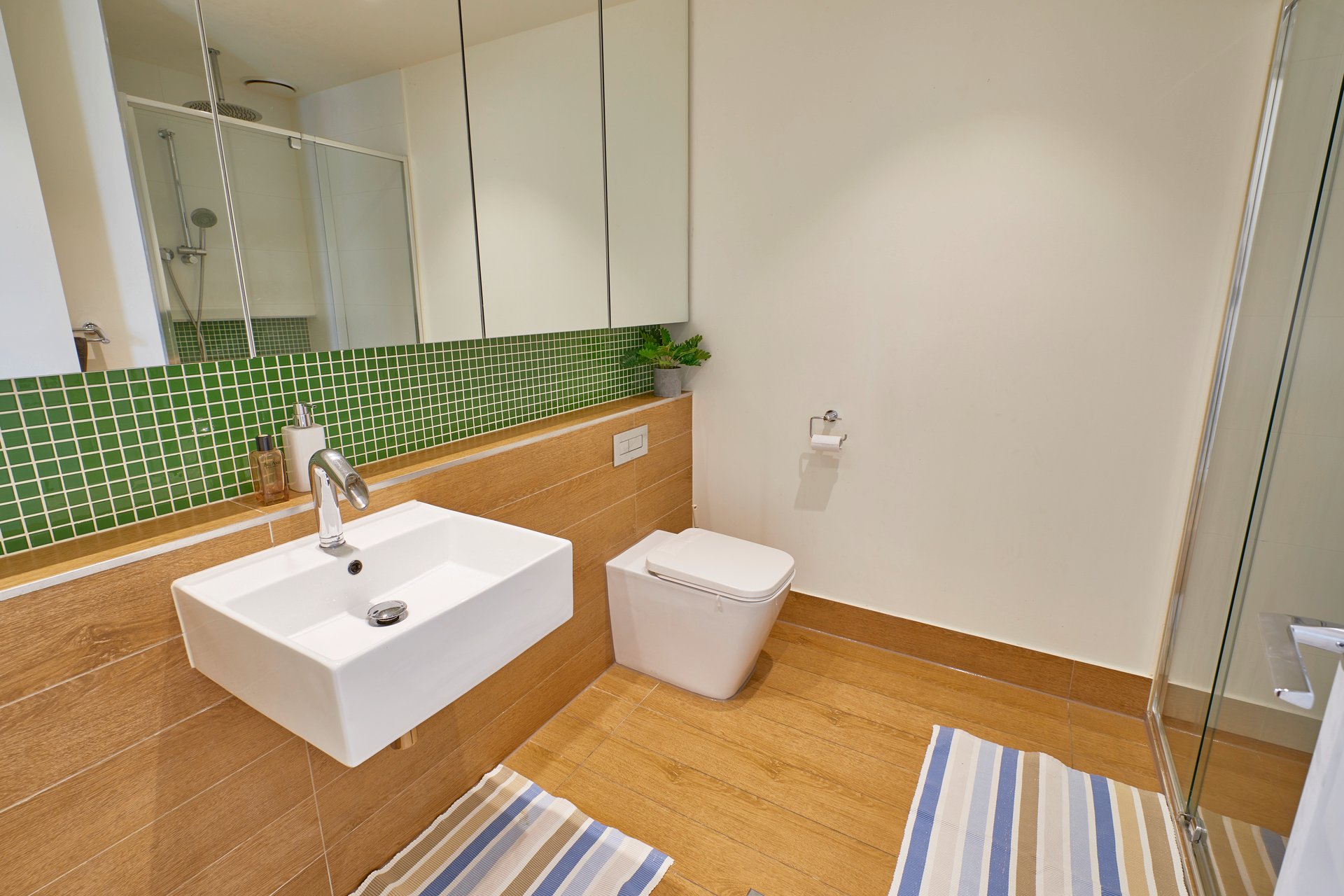 Property Gallery Thumbnail 6