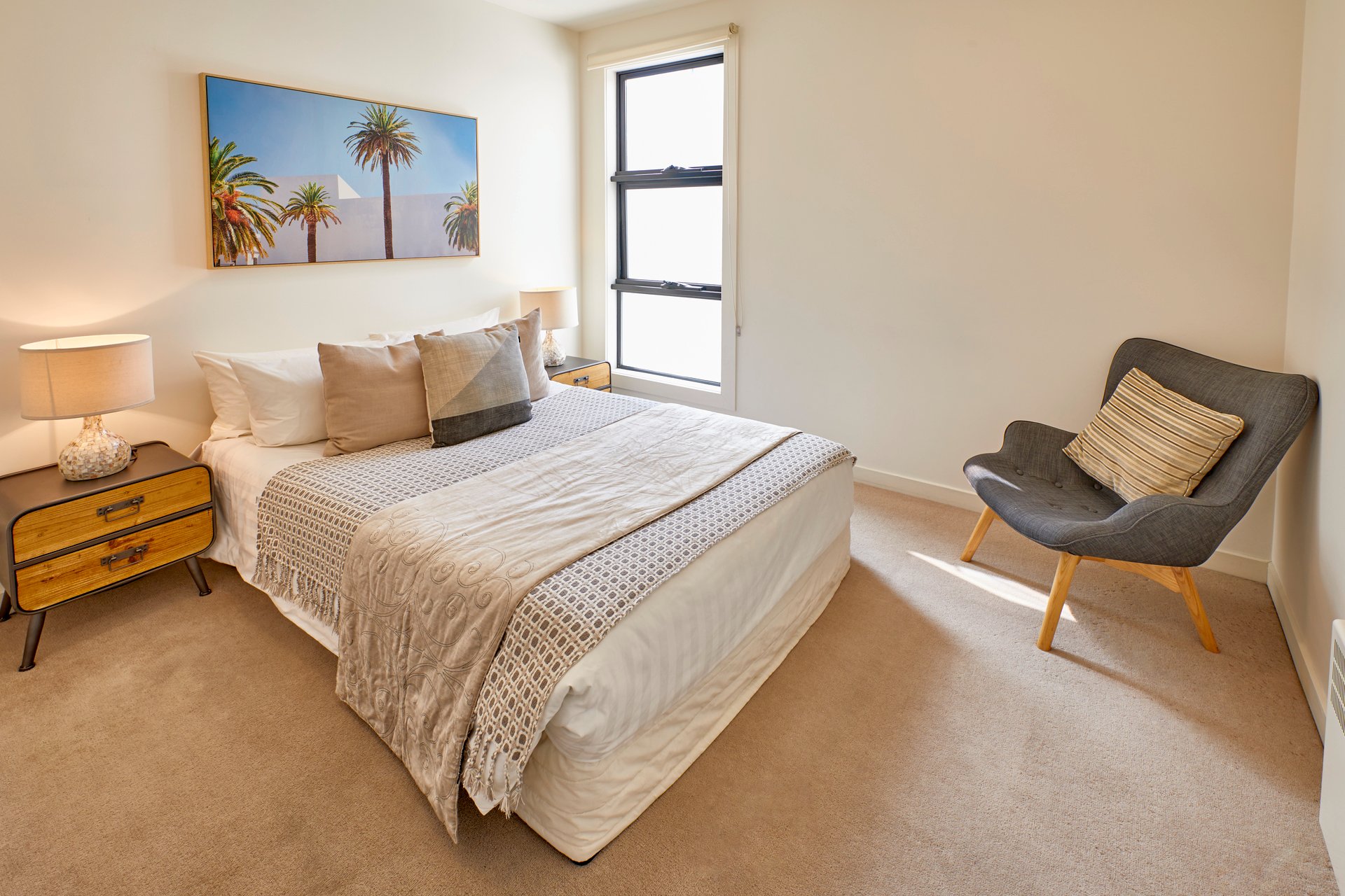 Property Gallery Thumbnail 7