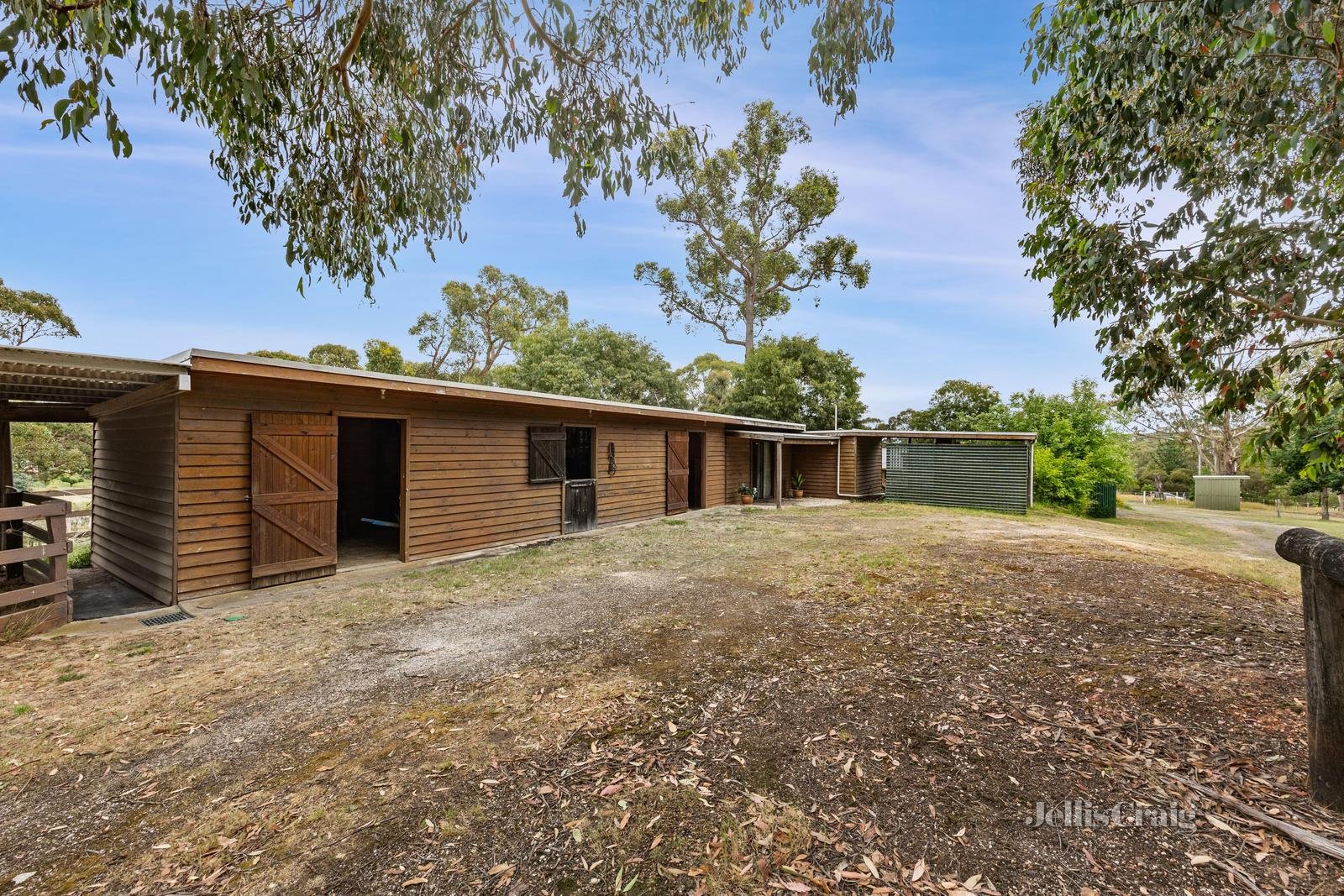 1039 Glenelg Highway, Smythes Creek image 9