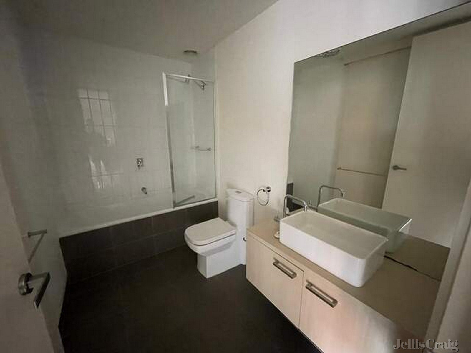103/96 Charles Street, Fitzroy image 5