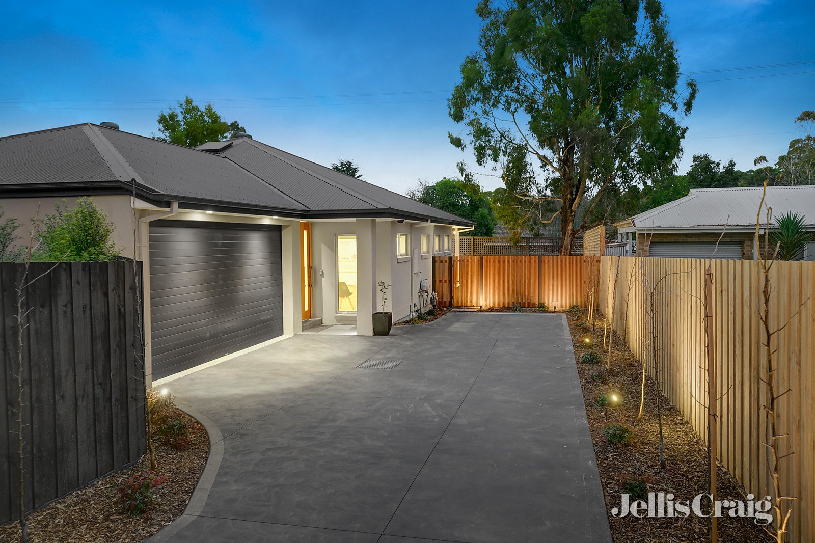 103A Lomond Avenue, Kilsyth image 1